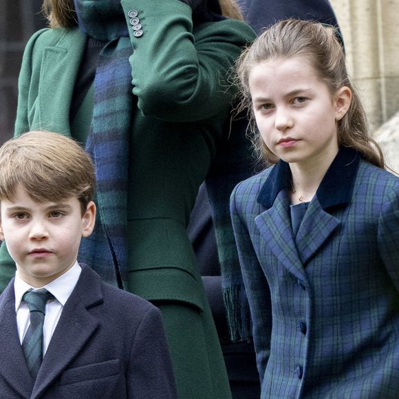 Un classement établi par une entreprise de jouets place Charlotte à la tête d’un patrimoine de 4,2 milliards d’euros, une fortune plus élevée que celle de son petit frère Louis 

Le prince Louis et la princesse Charlotte - La famille royale britannique se rend à la messe de Noël à Sandringham. GOFF INF / BESTIMAGE