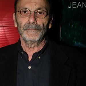 Celui qui n'a jamais eu d'enfants s'est retrouvé dans une situation délicate, après avoir perdu l’équivalent de 4 000 euros au poker. 

Jean-Pierre Bacri - Avant-première du film "Place Publique" à Paris, France, le 16 avril 2018. © JLPPA/Bestimage