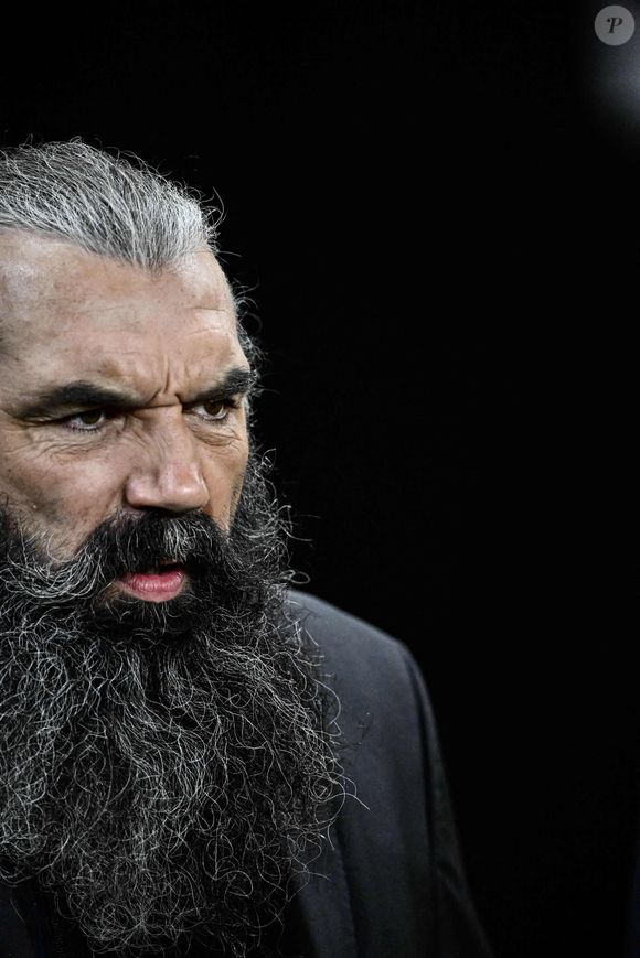 Leur carte privilégie des produits de qualité avec huit recettes de burgers aux compositions minutieusement étudiées et la possibilité d'opter pour du pain sans gluten.

Info - Le rugbyman Sébastien Chabal confie n'avoir " aucun souvenir " des matchs disputés dans sa carrière - Sebastien Chabal Canal+ - Célébrités lors du Championnat du Top14 entre Toulouse et Toulon (57-5) à Toulouse le 27 octobre 2024.  
Thierry Breton / Panoramic / Bestimage