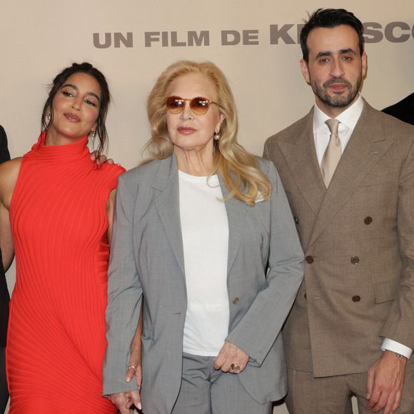 Leila Bekhti, Sylvie Vartan et Jonathan Cohen - Avant-première du film "Ma Mère, Dieu et Sylvie Vartan" au cinéma Pathé Palace à Paris le 17 mars 2025. © Coadic Guirec/Bestimage