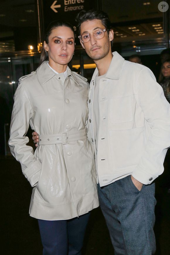 Natasha Andrews et son compagnon Pierre Niney - Arrivées au défilé de mode Hommes "AMI" prêt-à-porter automne-hiver 2023/2024 lors de la fashion week de Paris. Le 19 janvier 2023
© Veeren-Christophe Clovis / Bestimage