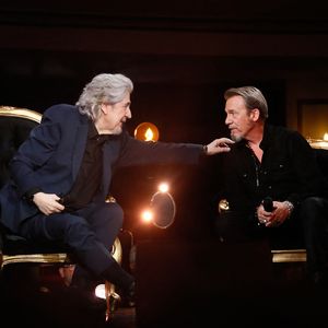 L’émission "Serge Lama, le dernier rappel" sur France 3, retrace le parcours du chanteur à travers une soirée hommage pleine d’émotion. 

Exclusif - Serge Lama, Florent Pagny lors de l'enregistrement de l'émission "Serge Lama, le dernier rappel" présentée par F. Bollaert, au théâtre Marigny à Paris, France. © Clovis-Moreau/Bestimage