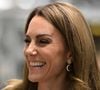 Mais quel est donc son secret ?
Catherine Kate Middleton, princesse de Galles, est en visite à la V&A East Storehouse à Londres le 10 juin 2025
© Eddie Mulholland / Pool / Burton via Bestimage