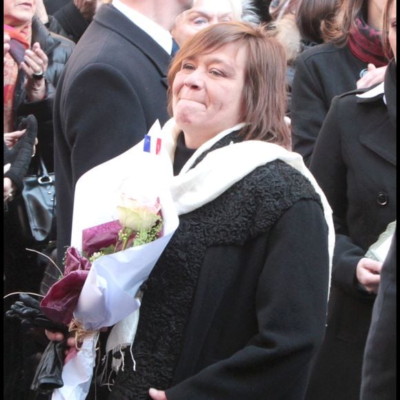 "Je ne suis plus sa fille, je suis sa maman", expliquait-elle.

Giulia Salvatori - Les obsèques de Annie Girardot le 4 mars 2011 en l’Église Saint‑Roch à Paris. 

Photo : DOMINIQUE JACOVIDES / BESTIMAGE
