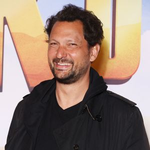 L’animateur des "Traîtres" sur M6 explique que son premier rêve était de réaliser des films et d’écrire des histoires.

Eric Antoine - Avant-première du film "Les K D'Or" au Grand Rex à Paris le 2 mars 2026. © Denis Guignebourg/Bestimage