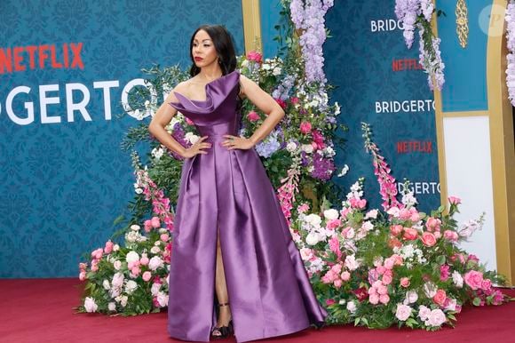Les membres du casting et les invités ont défilé ce soir sur le tapis rouge à l’occasion de la projection spéciale à Londres de la série à succès de Netflix, La Chronique des Bridgerton, saison 3, partie 2.

Backgrid UK/ Bestimage