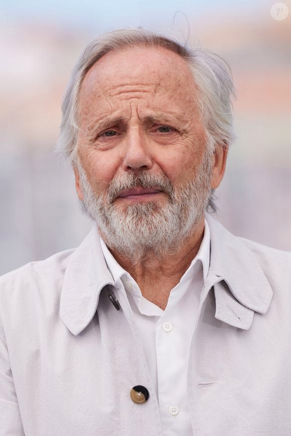 Fabrice Luchini - Photocall du film "Marcello Mio" (Compétition) lors du 77ème Festival International du Film de Cannes (14 - 25 mai 2024), le 22 mai 2024. 
© Moreau / Jacovides / Bestimage