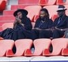 Lilian Thuram et sa femme Kareen Guiock Thuram, et son fils Khéphren Thuram - Les célébrités dans les tribunes de la finale de la Ligue Des Champions 2025 "PSG - Inter Milan (5-0)" à l'Allianz Arena de Munich, le 31 mai 2025.
© Cyril Moreau/Bestimage