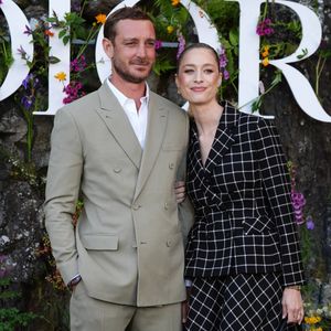 Pierre Casiraghi et Beatrice Borromeo assistent au défilé Dior Croisière 2025 à Drummond Castle, Perthshire. Date de la photo : lundi 3 juin 2024.  Andrew Milligan/PA Wire
