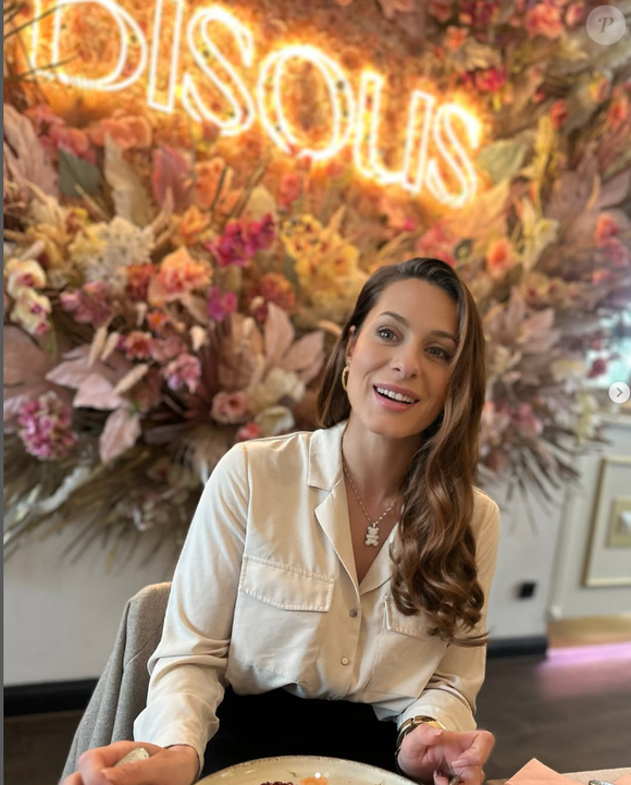 Camille Santoro de "Familles nombreuses" au restaurant - photo Instagram, 24 février 2025