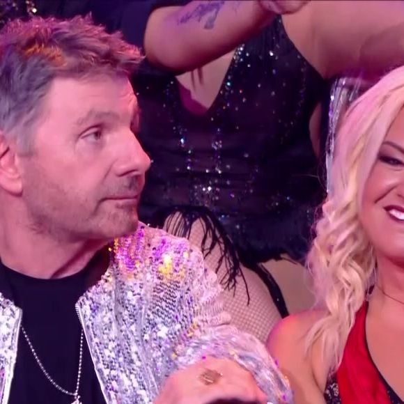 Le partenaire de Katrina Patchett a été filmé en train de vapoter

Le premier prime de la 15e saison de Danse avec les stars, le 23 janvier 2025. Capture d'écran/TF1