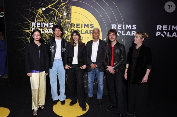 Le Jury Sang Neuf, Sayyid El Alami, Stefan Crepon, Sami Bouajila, Florence Loiret Caille et Noee Abita et Charlotte Devillers - Cérémonie de clôture de la 5ème édition du Festival International du Film Policier de Reims le 5 Avril 2025. © Denis Guignebourg/BestImage