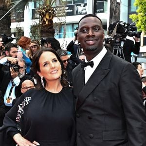 Helene Sy et Omar Sy assistent à la projection de Top Gun : Maverick lors de la 75ème édition du Festival de Cannes au Palais des Festivals à Cannes, France. Photo par David Niviere/ABACAPRESS.COM