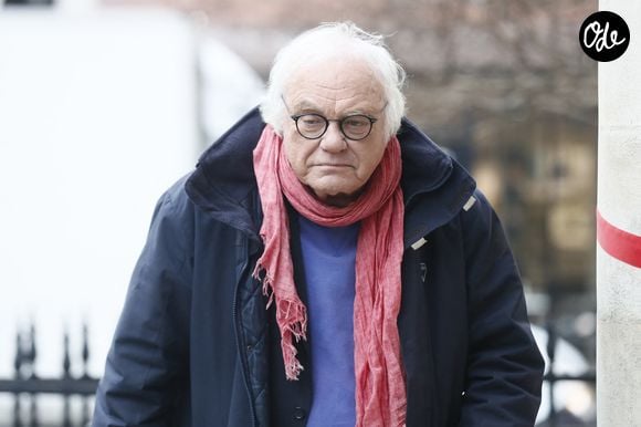 Laurent Cabrol lors des obsèques de Jean-Luc Petitrenaud en l'église Saint-Pierre-du-Gros-Caillou à Paris, le 17 janvier 2025.
© Christophe Clovis/Bestimage