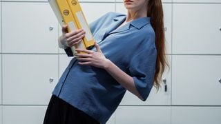 Exit les baggy : ces trois coupes de pantalons seront incontournables à la rentrée