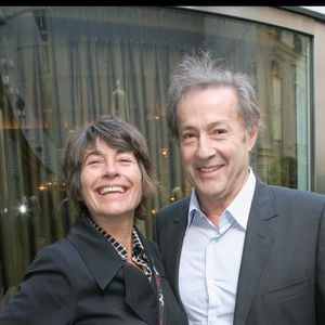 Gérard Klein (L'Instit) dans un village de 600 habitants : avec sa femme Françoise il se sont lancés dans une affaire très loin de la télé
Gérard Klein et sa femme Françoise
BERTRAND RINDOFF PETROFF / BESTIMAGE