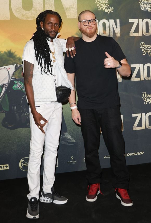 Don Snoop et guest au photocall de la première du film Zion au cinéma Le Grand Rex à Paris, France, le 4 avril 2025. © Coadic Guirec/Bestimage