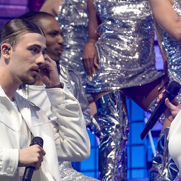 La complicité entre Pierre Garnier et Helena Bailly fait l'objet de nombreuses rumeurs.

Pierre Garnier et Héléna Bailly lors du concert de la Star Academy à Lyon, France, le 15 mars 2024. © Sandrine Thesillat/Panoramic/Bestimage