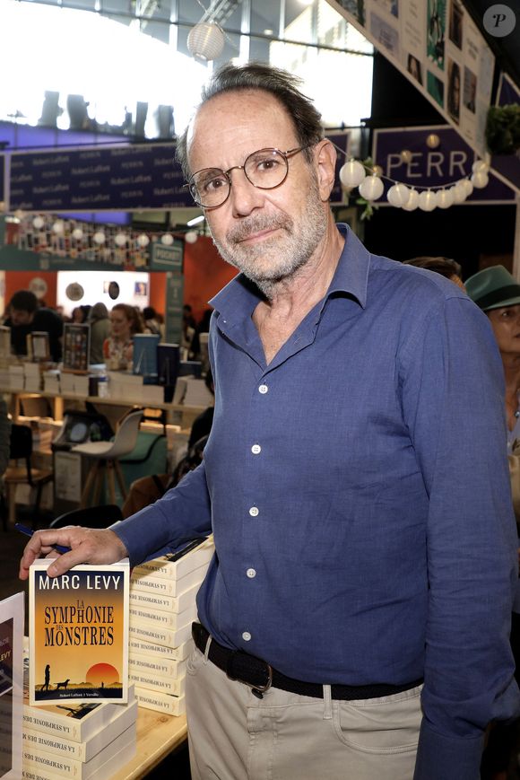 Marc  Levy - Festival du livre de Paris 2024 le 12 avril 2024. © Cedric Perrin / Bestimage