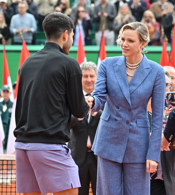 Carlos Alcaraz et la princesse Charlene de Monaco durant la finale de la 118e édition du Rolex Monte-Carlo Masters, au Monte-Carlo Country Club à Roquebrune Cap Martin, le 13 avril 2025.
L'espagnol Carlos Alcaraz a battu l'italien Lorenzo Musetti 3-6 / 6-1 / 6-0. © Bruno Bebert / Bestimage