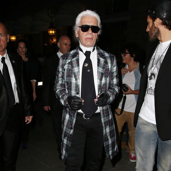 Karl Lagerfeld au défile de mode haute couture Versace, le 1er juillet 2012.

Phiti : PIX4U / Bestimage
