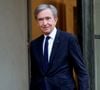 Cette stratégie d’acquisition et de valorisation de maisons emblématiques sera ensuite poursuivie avec des opérations comme le rachat de Loro Piana ou le développement d’hôtels de luxe à travers le monde. 

Bernard Arnault, Pdg de LVMH - Arrivées des personnalités au dîner d’État en l’honneur du président brésilien et de sa femme au palais présidentiel de l’Élysée à Paris le 5 juin 2025.

© Jacovides / Moreau / Bestimage