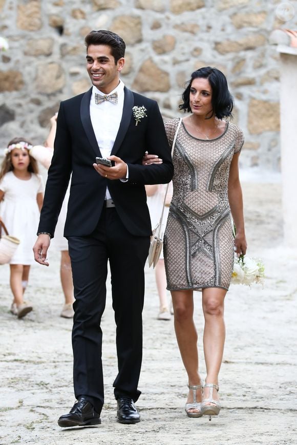 Exclusif - Christophe Licata et sa compagne Coralie - Mariage religieux en l'église de Villanova d' Alizée et Grégoire Lyonnet - Villanova le 18 juin 2016
© Olivier Huitel - Olivier Sanchez / Bestimage - Crystal