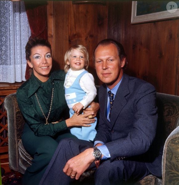 Il s'agissait d'une commande de son père, Victor-Emmanuel de Savoie

Victor-Emmanuel de Savoie, son épouse Marina Doria De Savoie et son fils Emmanuel-Philibert de Savoie. Photo by IPA/ABACAPRESS.COM