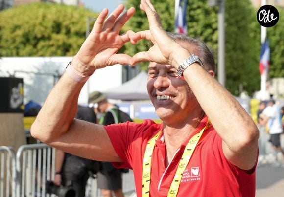 Exclusif - Paul Belmondo - Les célébrités lors de “L'Etape du Coeur” de l’association Mécénat Chirurgie Cardiaque lors de la 12ème étape de la 113ème édition du Tour de France entre Nevers et Chalon-sur-Saône, France, le 16 juillet 2026.© Anne-Sophie Guebey/Bestimage