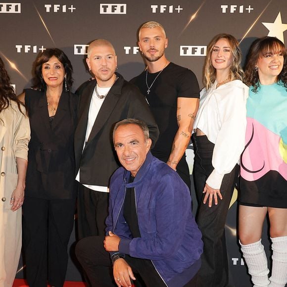 Alain Degois, Lydia Bouchard, Sofia Morgavi, Quentin Mosimann, Jonathan Jenvrin, Philippine Lavrey, Fanny Delaigue, Karima Charni et Nikos Aliagas - Photocall des Profs de la Star Academy 2026 à Boulogne-Billancourt le 23 septembre 2026. © Coadic Guirec/Bestimage
