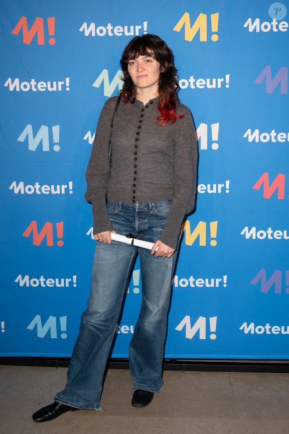 La fille du musicien Matthieu Chedid partage son statut d'enfant de célébrité avec Sahteene Sednaoui, et a le même âge, ce qui doit forcément les rapprocher... 

Billie Chedid arrivant au dîner de gala organisé par l'association Moteur ! Association, qui s'est tenu à la Cinémathèque française, à Paris, France, le 16 décembre 2025. Photo par Mireille Ampilhac/Abaca