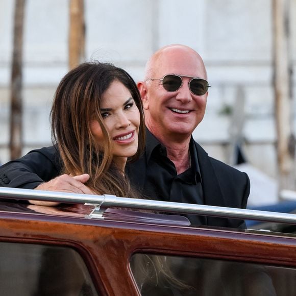 Jeff Bezos et sa femme Lauren Sanchez au lendemain de leur cérémonie de mariage à Venise en Italie le samedi 28 juin 2025.
Crédit : SGP / BESTIMAGE