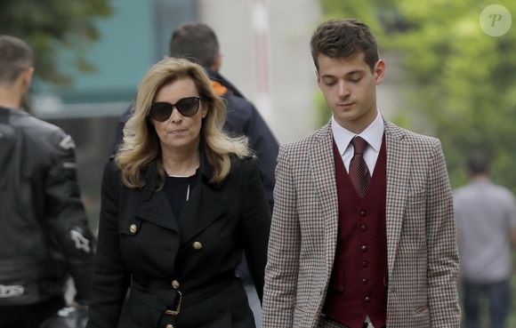 Valérie Trierweiler et son fils Léonard Trierweiler - Obsèques de Christophe Michel (mari de JL Romero) au crématorium du cimetière du Père Lachaise à Paris le 6 juin 2018.
AGENCE / BESTIMAGE