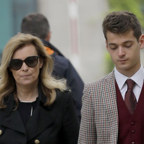 Valérie Trierweiler et son fils Léonard Trierweiler - Obsèques de Christophe Michel (mari de JL Romero) au crématorium du cimetière du Père Lachaise à Paris le 6 juin 2018.
AGENCE / BESTIMAGE