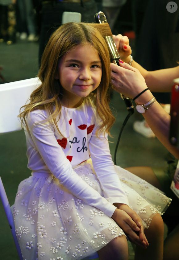 Exclusif - Valentina des "Kids United" - Backstage - Enregistrement de l'émission "Tout le monde chante contre le cancer" au Palais des Sports à Paris, qui sera diffusée le 3 janvier 2019 sur W9. Le 11 décembre 2018.
© M.Ausset Lacroix-D.Guignebourg / Bestimage