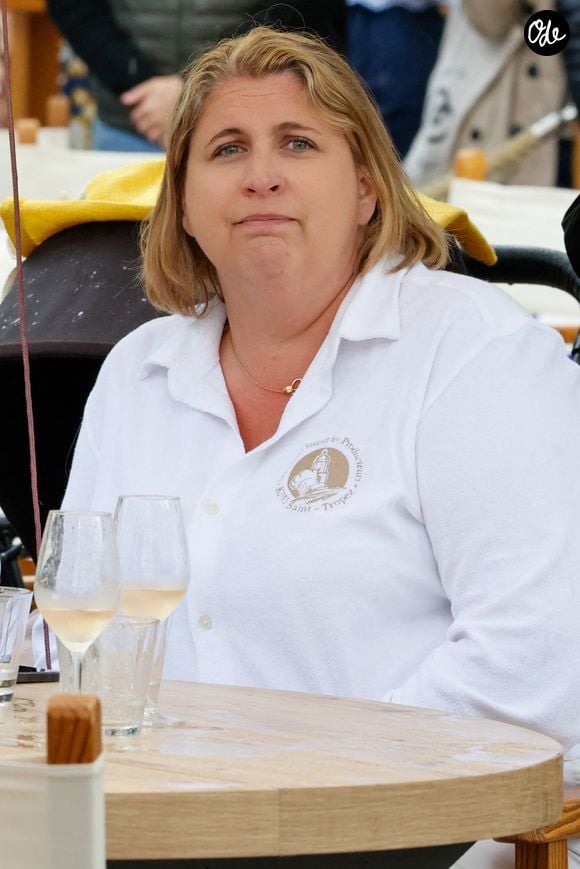 les Chefs à Saint-Tropez fêtent les producteurs 2025 - Les Chefs et les producteurs se retrouvent sur la place des Lices à Saint-Tropez, le 4 mai 2025. La cheffe Stéphanie Le Quellec. ©Jean-Marc Lhomer / Bestimage.