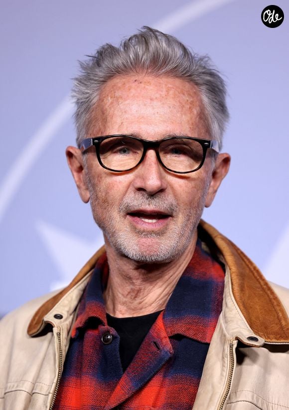 Thierry Lhermitte - Tapis rouge lors du 29ème Festival International du Film de Comédie de l'Alpe d'Huez le 22 Janvier 2026. © Dominique Jacovides/Bestimage | 00740033