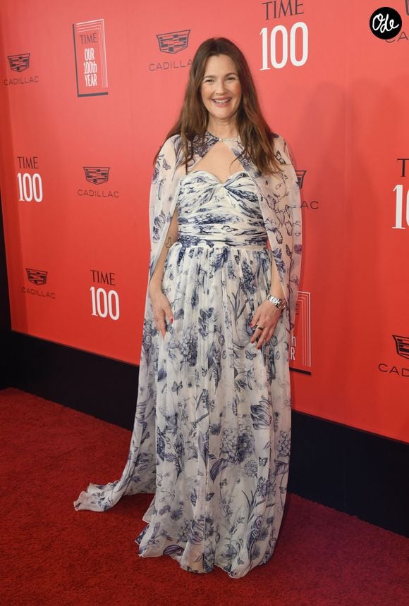 L'actrice souhaite transmettre cette philosophie à ses filles.

Drew Barrymore au photocall du gala "2023 Time 100" à New York, le 26 avril 2023.
Broadimage / Bestimage