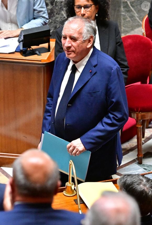François Bayrou, Premier ministre - Illustrations du vote de confiance accordé au Premier ministre François Bayrou à l'Assemblée nationale à Paris, le 8 septembre 2025.
© Christian Liewig/Bestimage