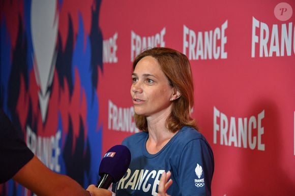 Durant sa carrière sur les patinoire, elle a notamment remporté cinq championnats de France et deux championnats d'Europe

Nathalie Pechalat présidente du Club France - L'équipe de France de natation acclamée au club France lors des Jeux Olympiques de Paris2024 (JO) le 5 aout 2024.