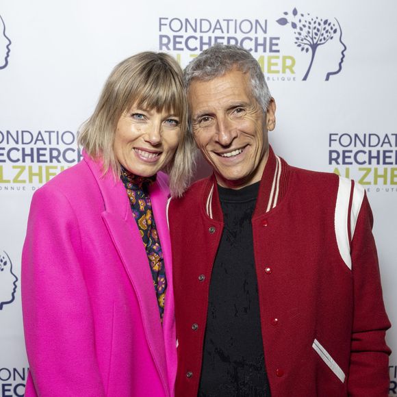 Nagui et sa femme Mélanie Page au photocall du concert du gala des 20 ans de la fondation Recherche Alzheimer "2 générations chantent pour la 3ème" à l'Olympia à Paris le 18 mars 2024. © Cyril Moreau / Bestimage