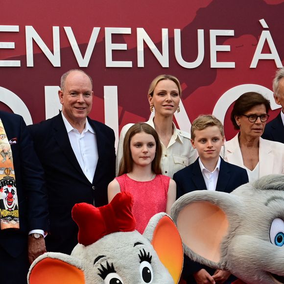 Cette inauguration symbolique célébrait le nouveau partenariat entre Monaco et le célèbre parc d'attractions.

Le prince Jacques de Monaco, marquis des Baux, La princesse Gabriella de Monaco, comtesse de Carladès lors de l’inauguration  d’un quartier dédié à la principauté à Europa-Park à Rust en Allemagne le 29 juin 2026. © Romain Doucelin / Bestimage