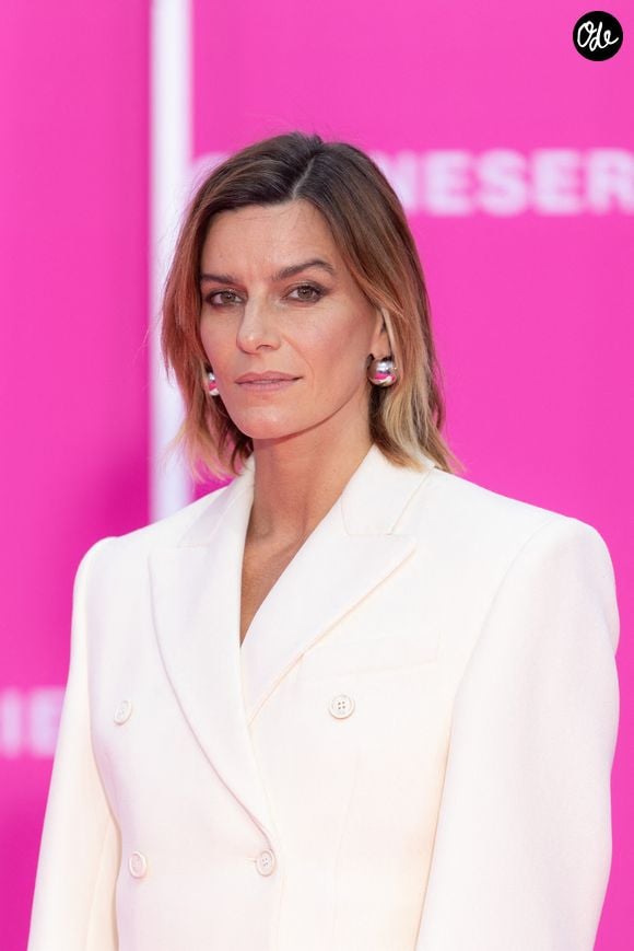 Fauve Hautot assiste au 8e Festival international de Canneseries sur le tapis rose – cinquième jour – à Cannes, en France, le 28 avril 2025. Photo de  Shootpix/ABACAPRESS.COM