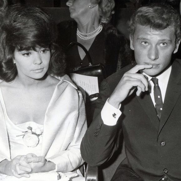 Archives - Johnny Hallyday et une amie au concert de Edith Piaf. Le 12 octobre 1963
© Keystone Press Agency / Zuma Press / Bestimage