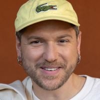 Pour sa fille née il y a deux ans, dont la mère est connue, Mosimann cède encore une fois : “Je ne peux pas vous expliquer”