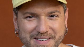Pour sa fille née il y a deux ans, dont la mère est connue, Mosimann cède encore une fois : “Je ne peux pas vous expliquer”