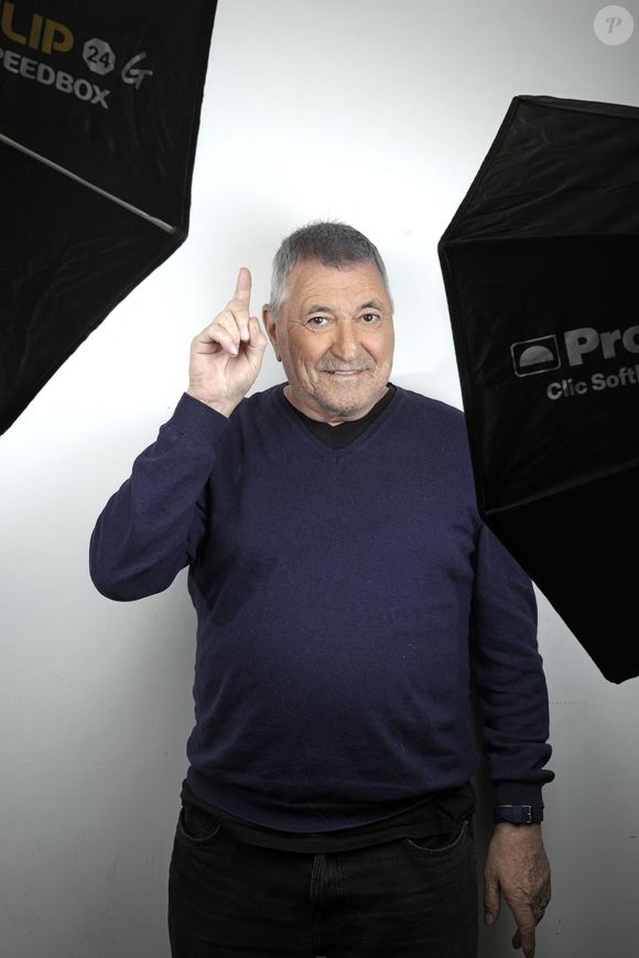 Exclusif - Portrait de Jean-Marie Bigard à Paris, le 2 décembre 2024.
© Cédric Perrin/Bestimage