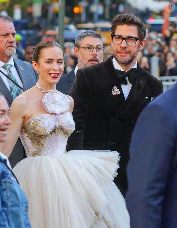 Emily Blunt et John Krasinski arrivent à la première mondiale de "Le diable s'habille en Prada 2" au Lincoln Center à New York.

©BestImage