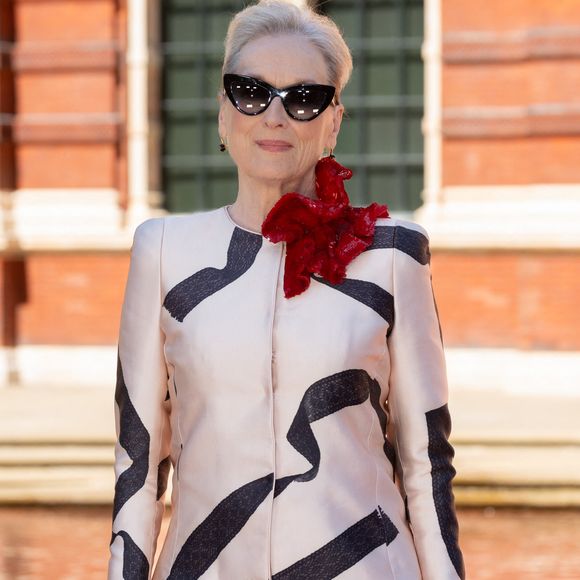 Meryl Streep au photocall de 'Devil Wears Prada 2' au V&A, Londres le 24 avril 2026.

Credit : GoffPhotos.com Ref : KGC-522
