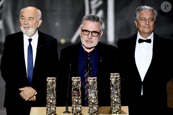 Un César spécial pour la troupe du Splendid, Gérard Jugnot, Christian Clavier, et Bruno Moynot, sur scène lors de la 46ème cérémonie des César à l'Olympia à Paris le 12 mars 2021. © Bertrand Guay/ Pool / Bestimage